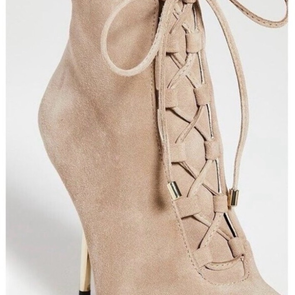 Good American Suede Lace-Up Stiletto Ankle Boots color Stone - Picture 3 of 16
